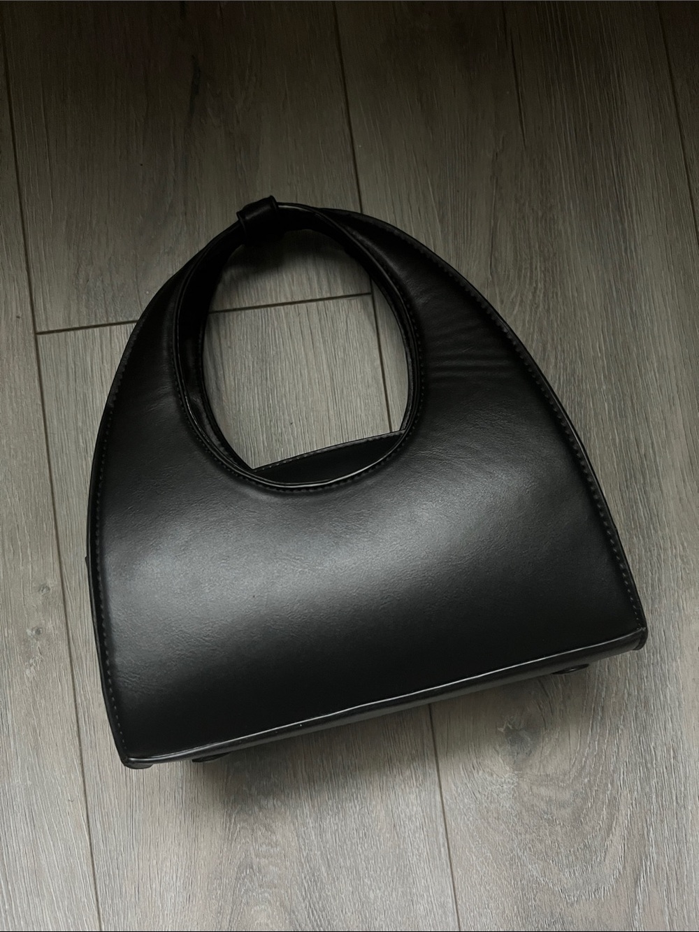 Zara Classic Black Structured Tote Bag - Sleek Handheld Design
